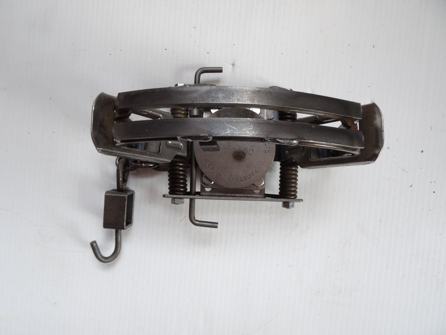 MB-750