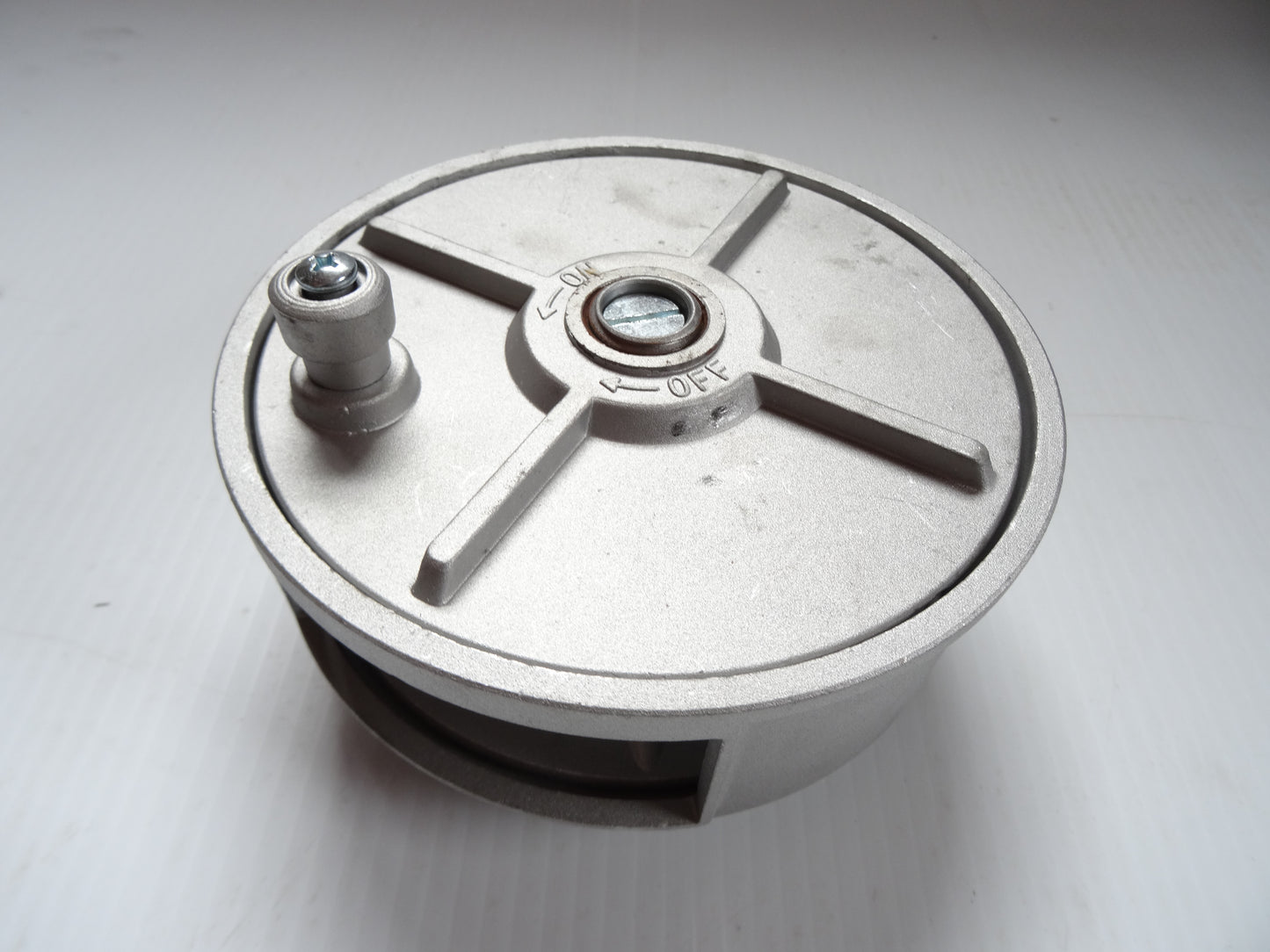 Distributeur Broche Métal